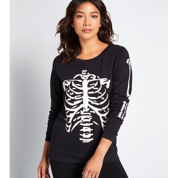 Modcloth | Sweaters | Modcloth Skeleton 